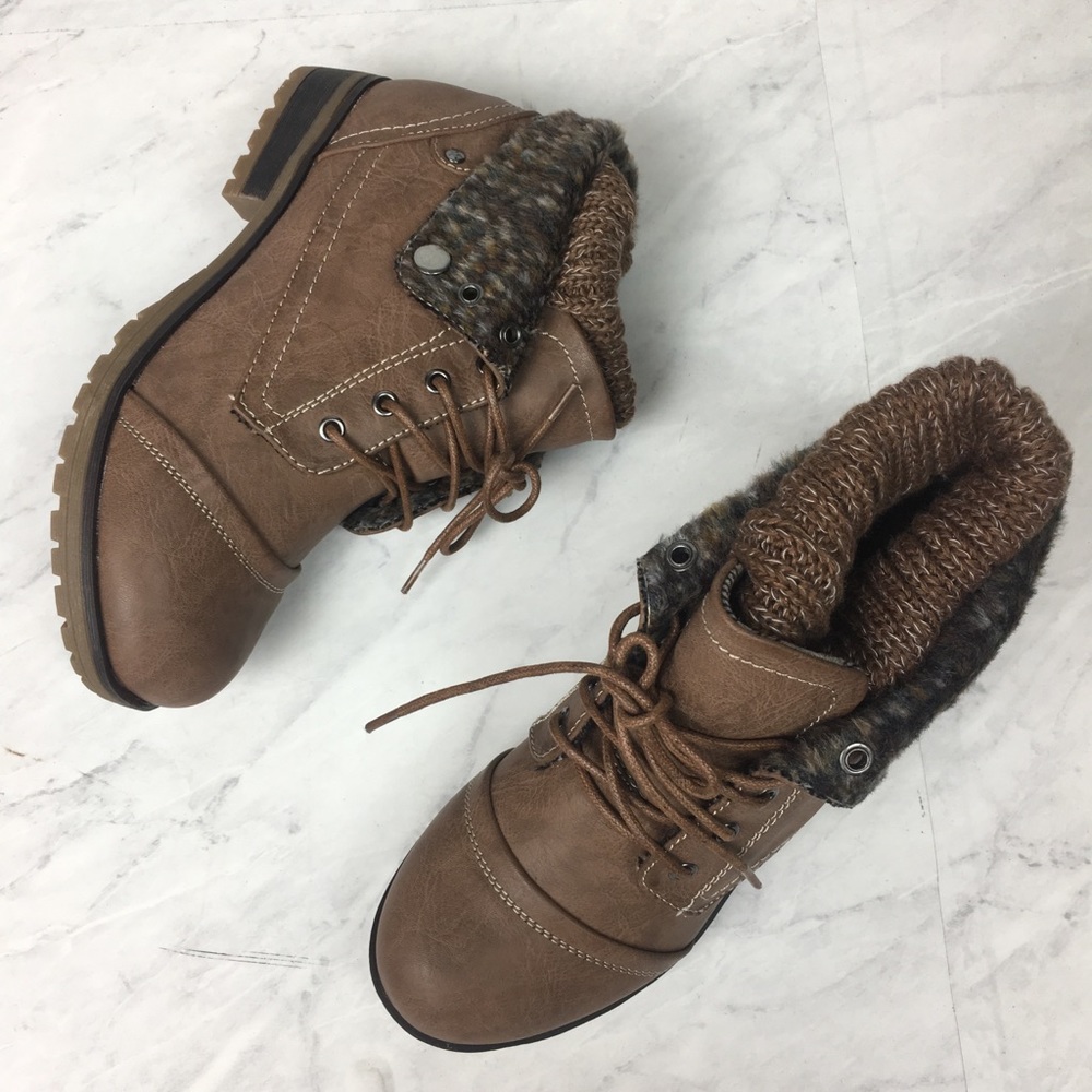 Refresh Wynne-01 Ankle Cuff Booties in Taupe